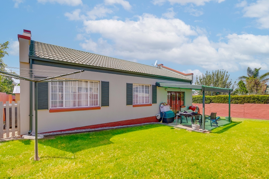 2 Bedroom Property for Sale in Halfway Gardens Gauteng