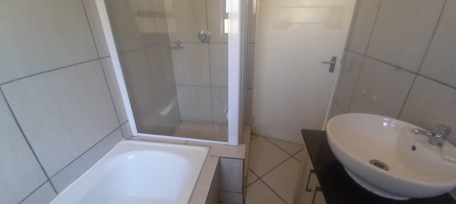 3 Bedroom Property for Sale in Brentwood Park Gauteng