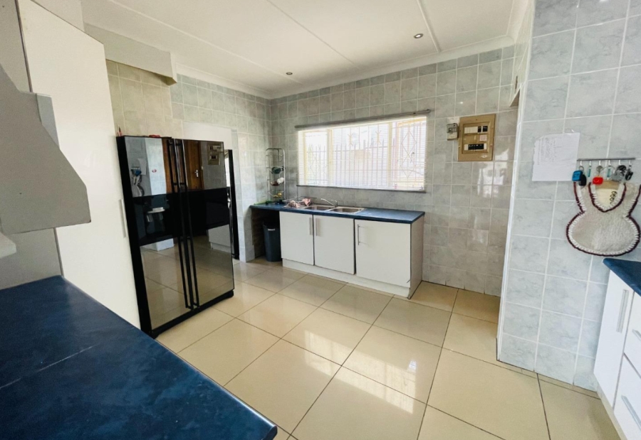 4 Bedroom Property for Sale in Gillview Gauteng