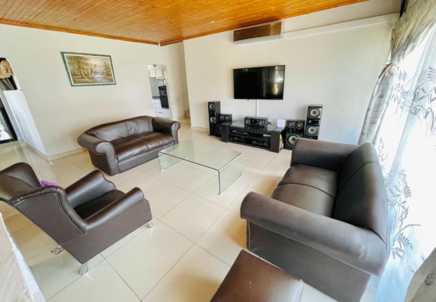 4 Bedroom Property for Sale in Gillview Gauteng