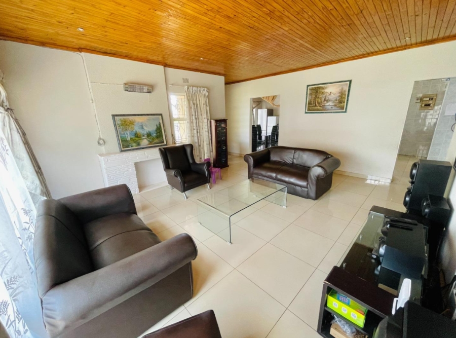 4 Bedroom Property for Sale in Gillview Gauteng