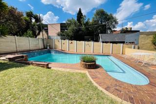 4 Bedroom Property for Sale in Gillview Gauteng