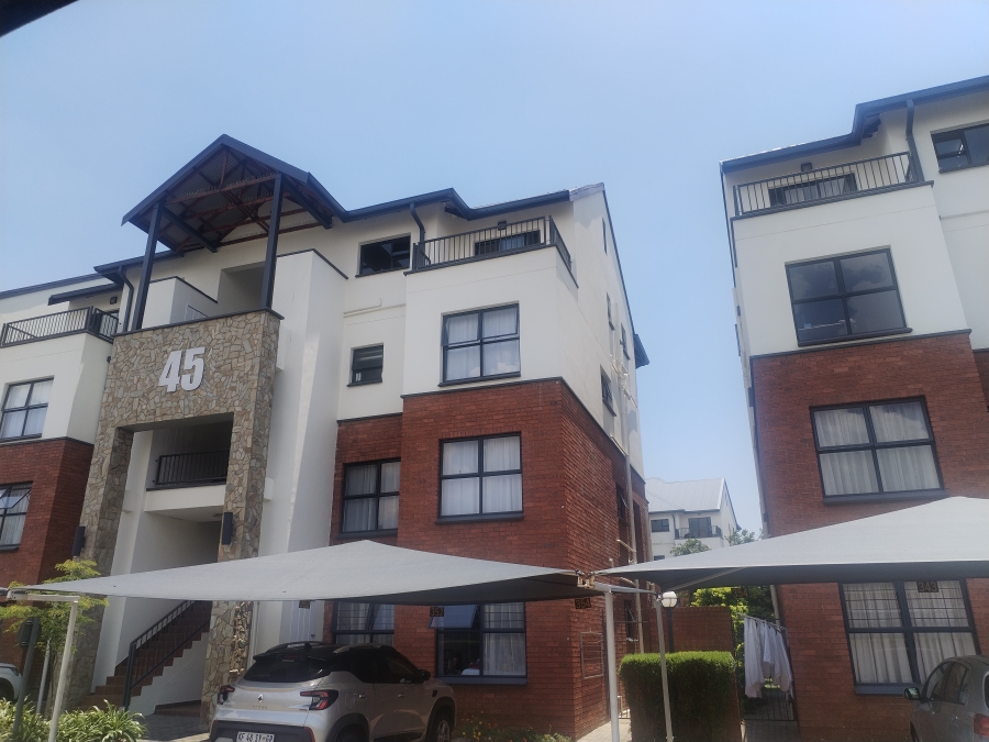 2 Bedroom Property for Sale in Greenstone Crest Gauteng