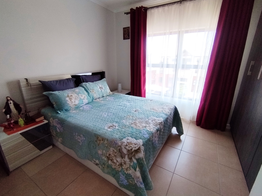 2 Bedroom Property for Sale in Greenstone Crest Gauteng