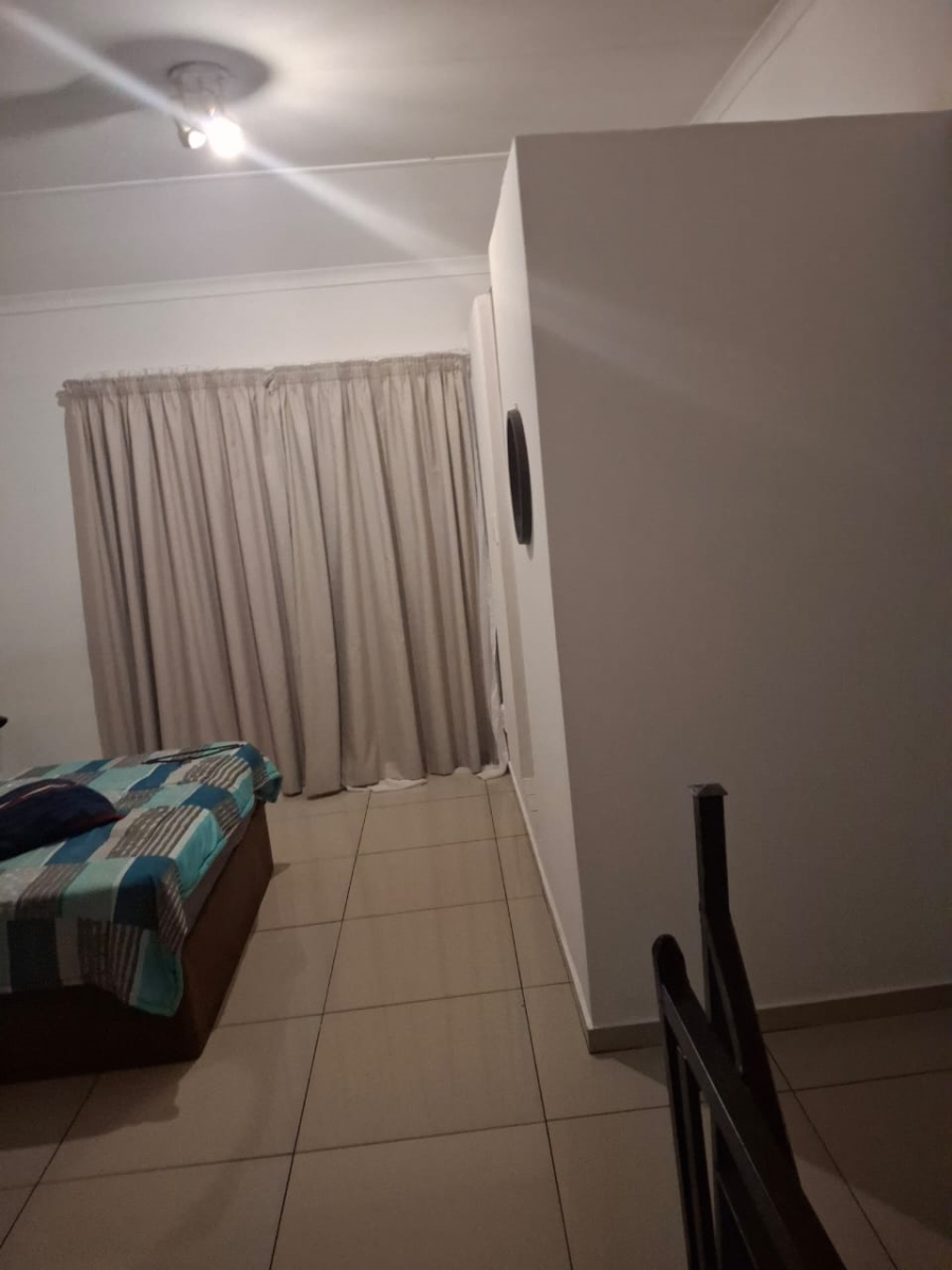 To Let 3 Bedroom Property for Rent in Weltevreden Gauteng