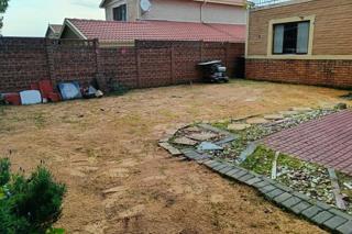 To Let 4 Bedroom Property for Rent in Halfway Gardens Gauteng