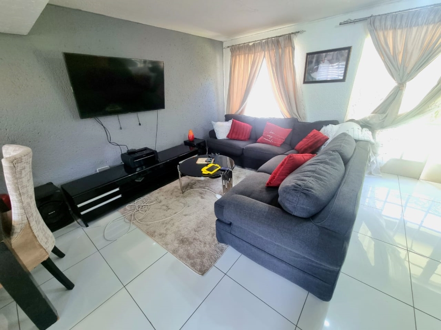 3 Bedroom Property for Sale in Bassonia Gauteng