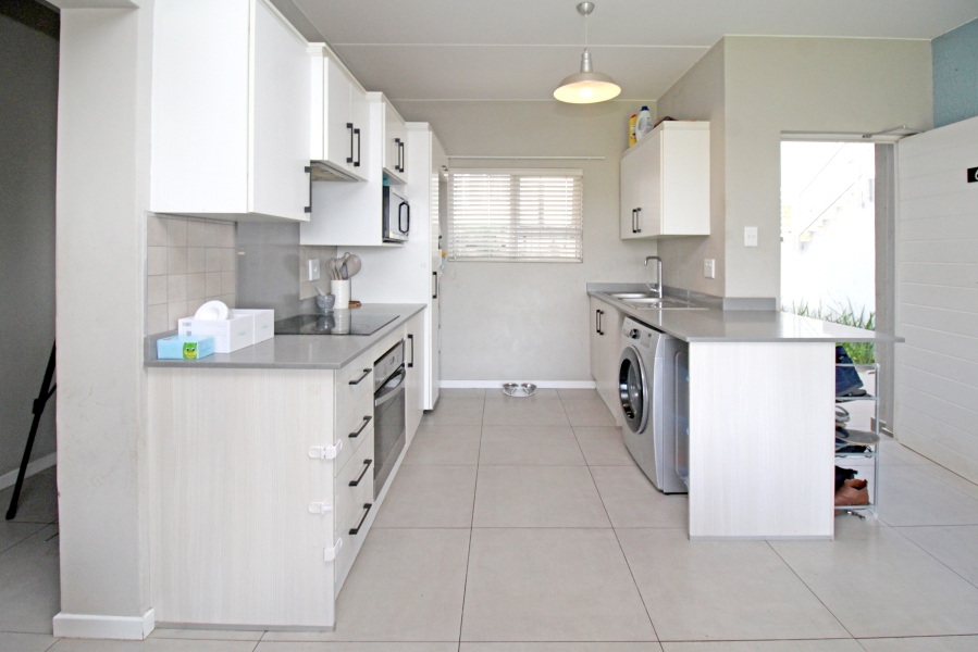 2 Bedroom Property for Sale in Paulshof Gauteng