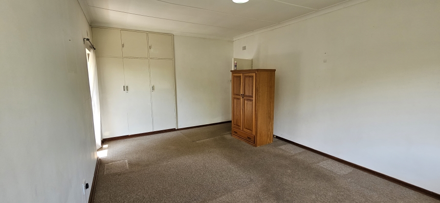 2 Bedroom Property for Sale in Three Rivers Proper Gauteng