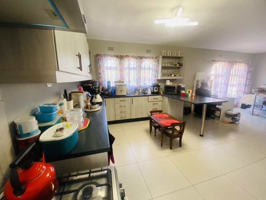 4 Bedroom Property for Sale in Alberante Gauteng