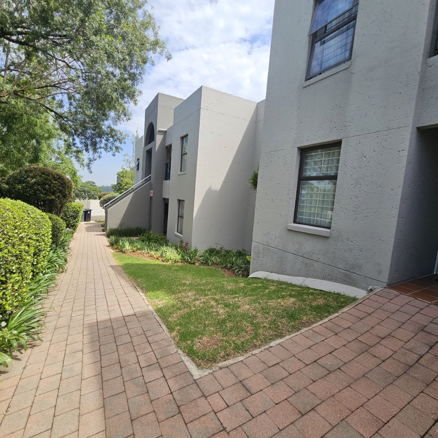 2 Bedroom Property for Sale in Marais Steyn Park Gauteng