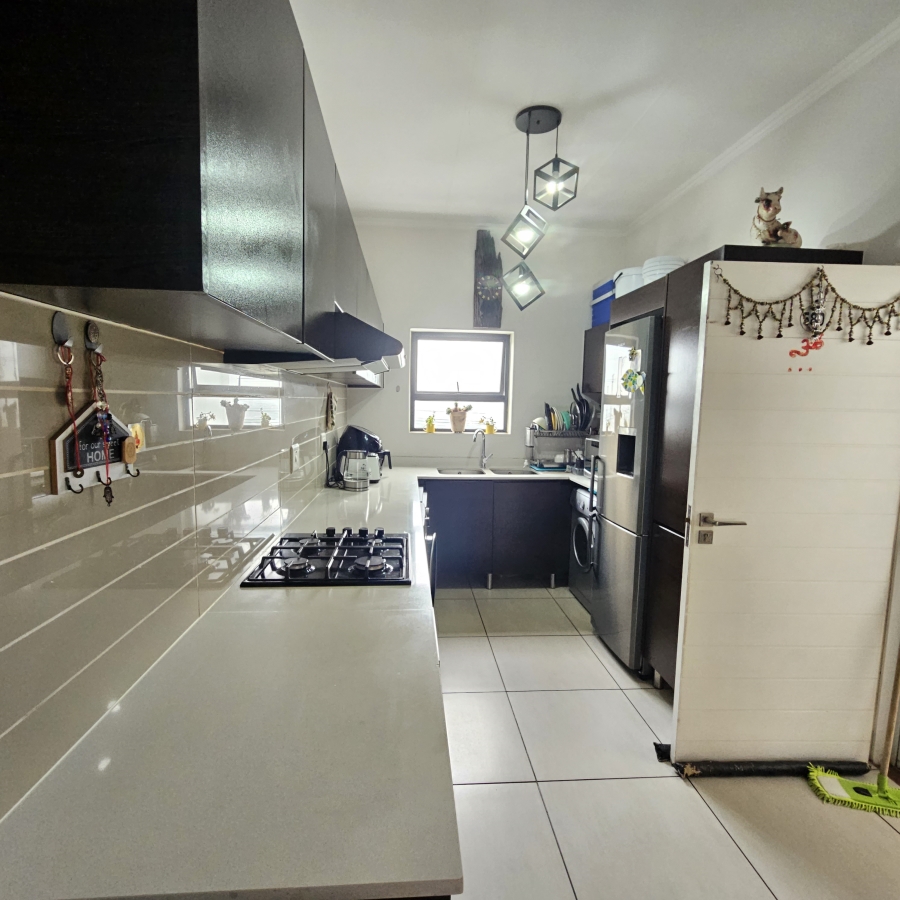 2 Bedroom Property for Sale in Greenstone Hill Gauteng