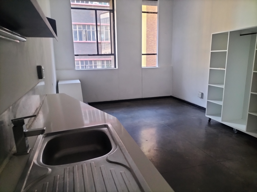 To Let 1 Bedroom Property for Rent in Maboneng Gauteng