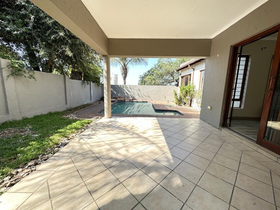 3 Bedroom Property for Sale in Fourways Gauteng