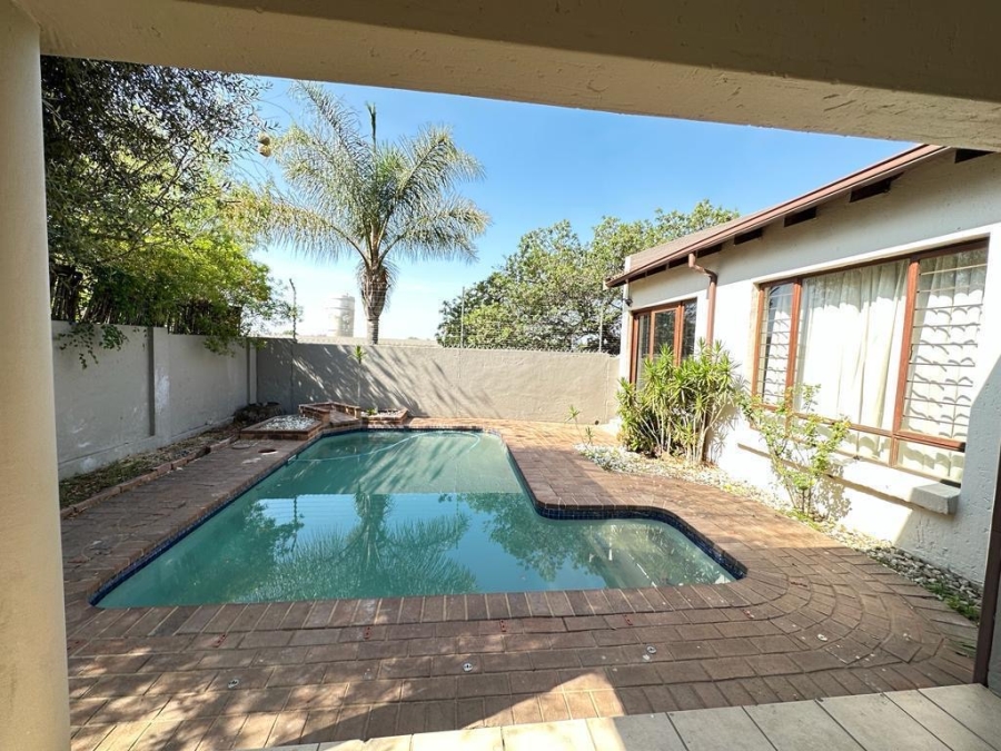 3 Bedroom Property for Sale in Fourways Gauteng