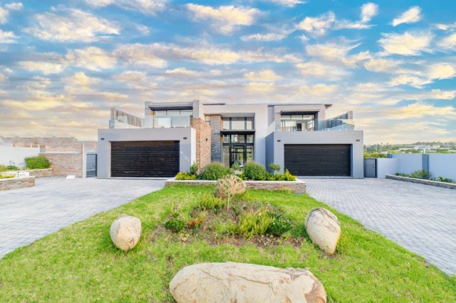 6 Bedroom Property for Sale in Waterfall Country Estate Gauteng