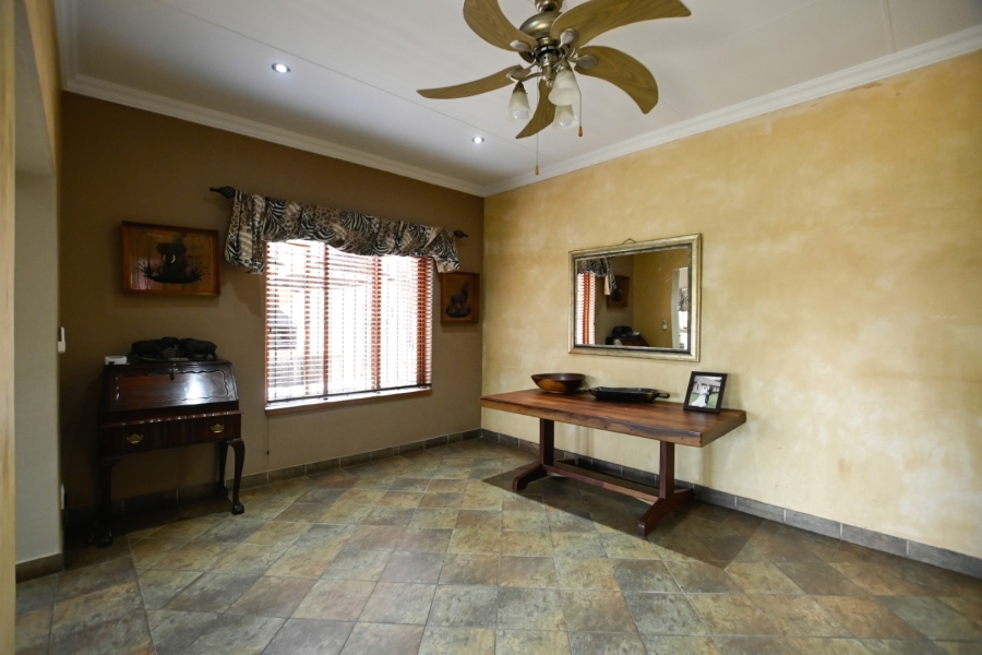 3 Bedroom Property for Sale in Florauna Gauteng