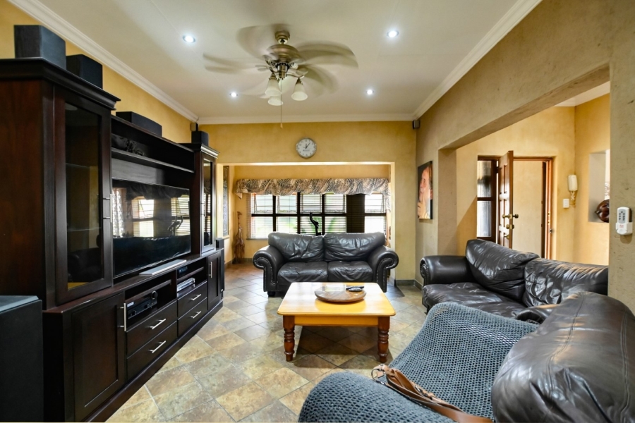 3 Bedroom Property for Sale in Florauna Gauteng