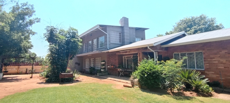 4 Bedroom Property for Sale in Casseldale Gauteng