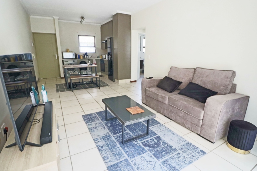 1 Bedroom Property for Sale in Bryanston Gauteng