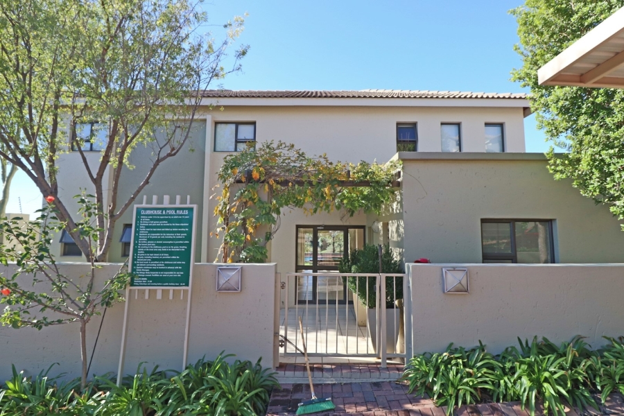 1 Bedroom Property for Sale in Bryanston Gauteng