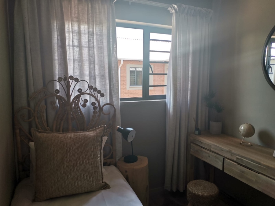 2 Bedroom Property for Sale in Roodeplaat Gauteng