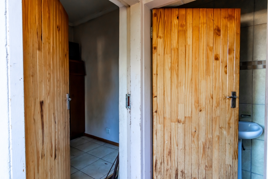 3 Bedroom Property for Sale in Waverley Gauteng