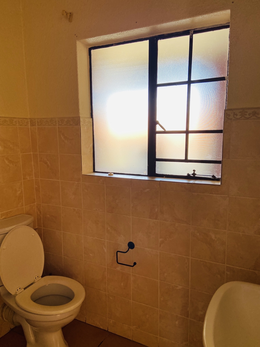 1 Bedroom Property for Sale in Halfway Gardens Gauteng