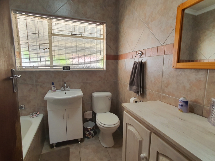 3 Bedroom Property for Sale in Silverton Gauteng