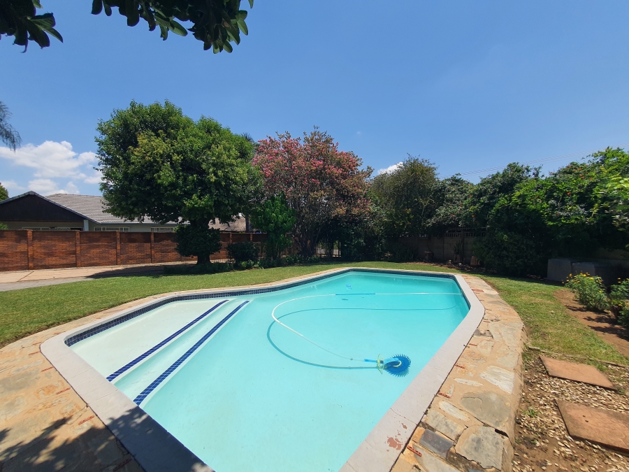 3 Bedroom Property for Sale in Silverton Gauteng