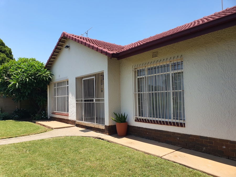 3 Bedroom Property for Sale in Silverton Gauteng