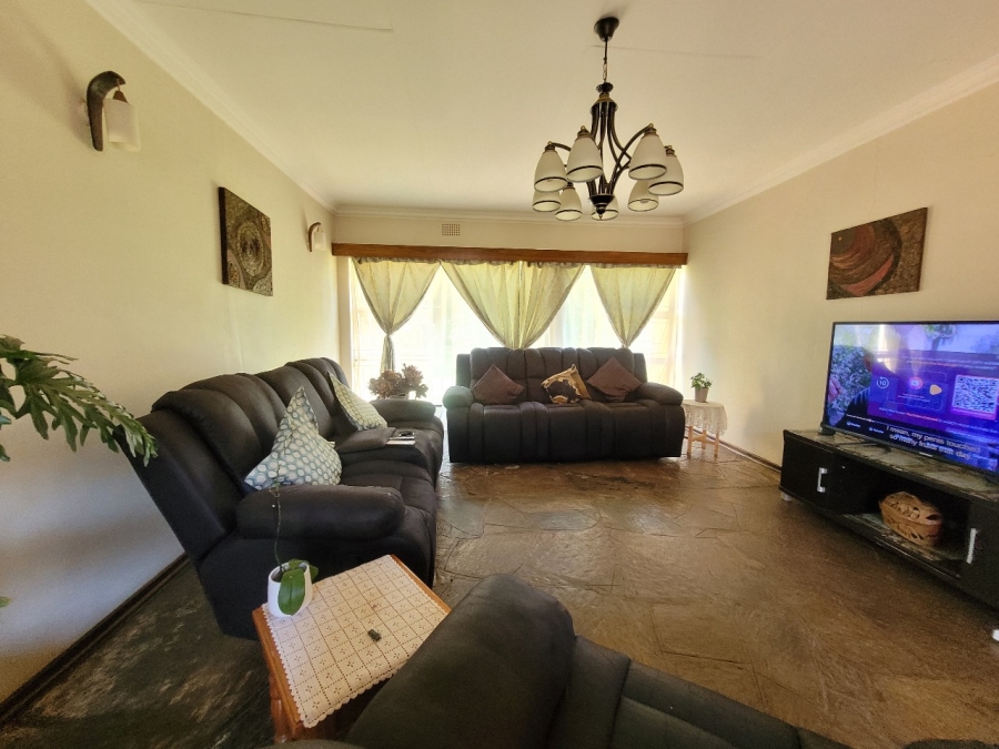 4 Bedroom Property for Sale in Greenhills Gauteng