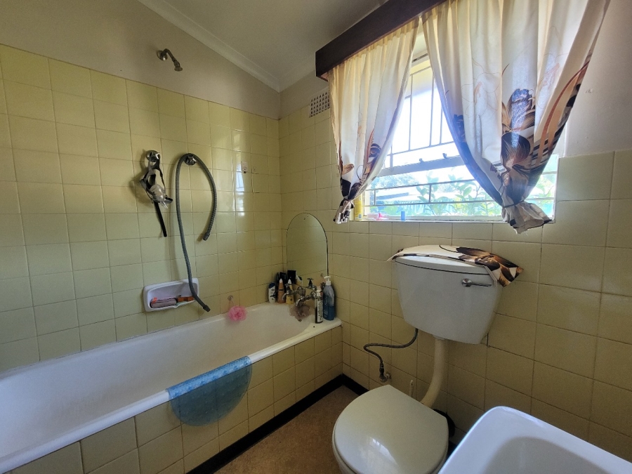 4 Bedroom Property for Sale in Greenhills Gauteng