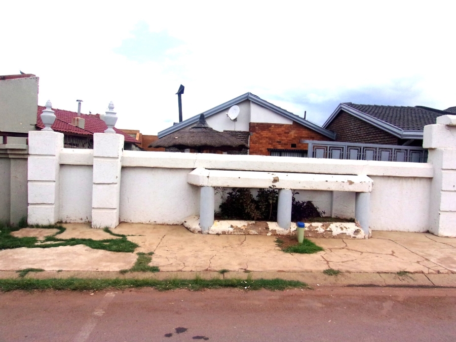 2 Bedroom Property for Sale in Vosloorus Gauteng