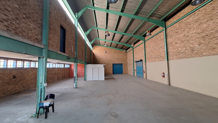 To Let commercial Property for Rent in Robertville Gauteng