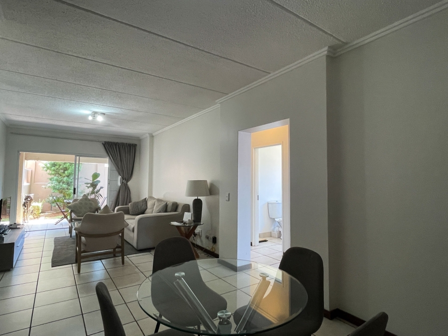 2 Bedroom Property for Sale in Bryanston Gauteng