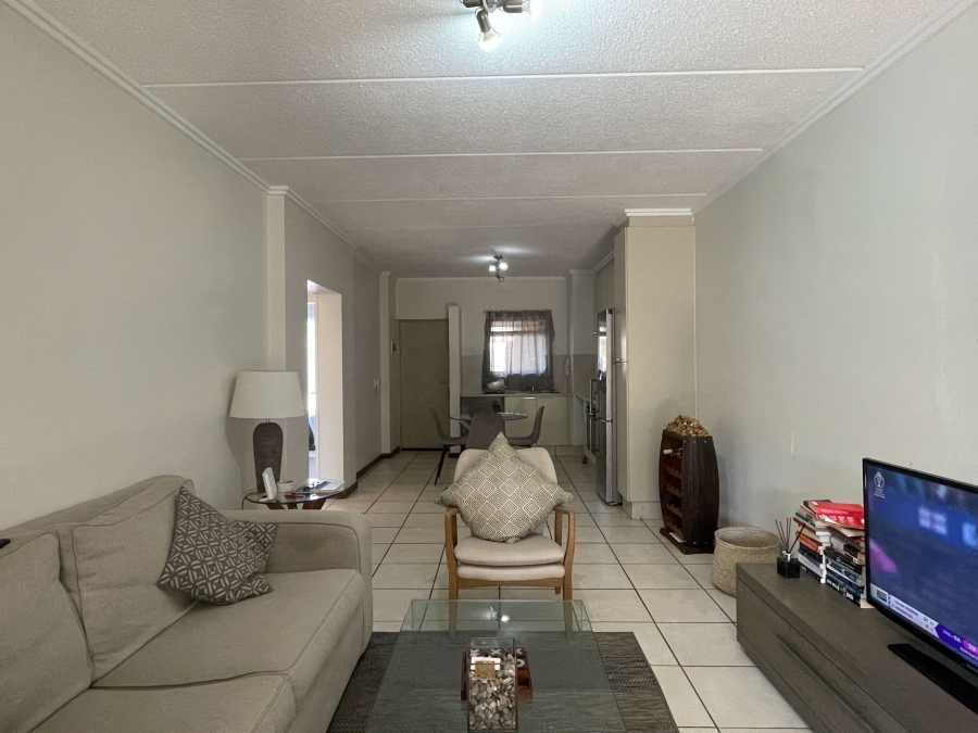 2 Bedroom Property for Sale in Bryanston Gauteng