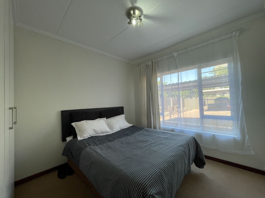 2 Bedroom Property for Sale in Bryanston Gauteng