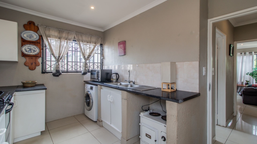 3 Bedroom Property for Sale in Bromhof Gauteng