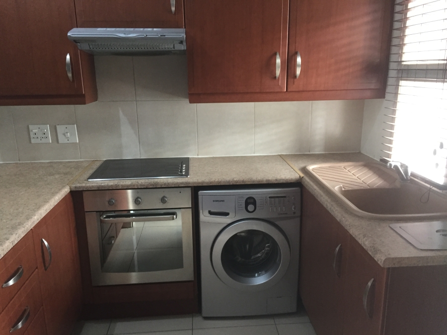 To Let 2 Bedroom Property for Rent in Morningside Ext 40 Gauteng