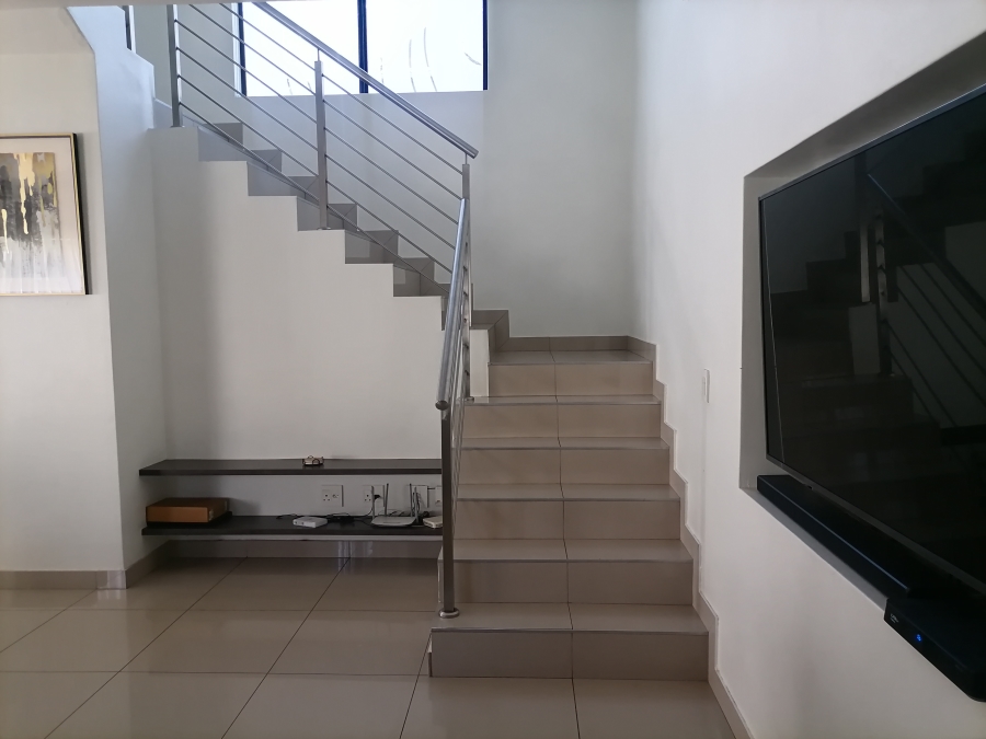 To Let 4 Bedroom Property for Rent in Zwartkop Golf Estate Gauteng