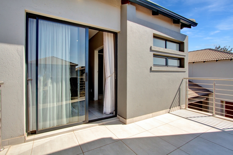 3 Bedroom Property for Sale in Equestria Gauteng