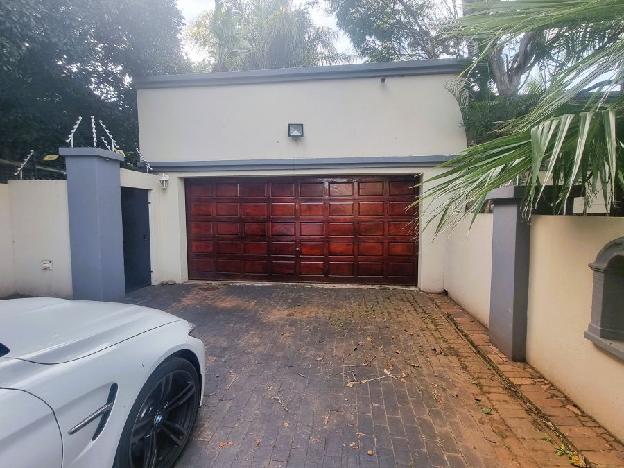 To Let 3 Bedroom Property for Rent in Little Falls Gauteng