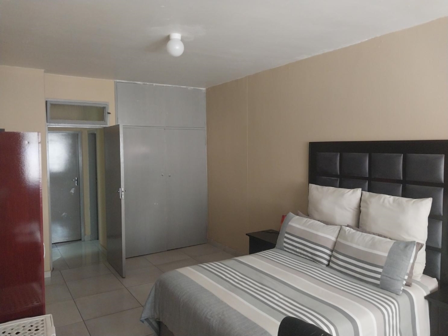 2 Bedroom Property for Sale in Berea Gauteng