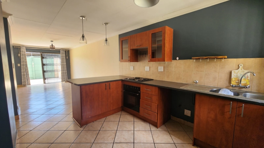 2 Bedroom Property for Sale in Rietfontein Gauteng