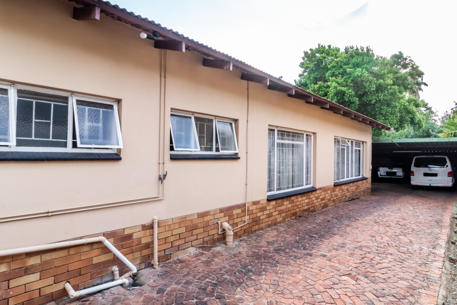 4 Bedroom Property for Sale in Rietfontein Gauteng