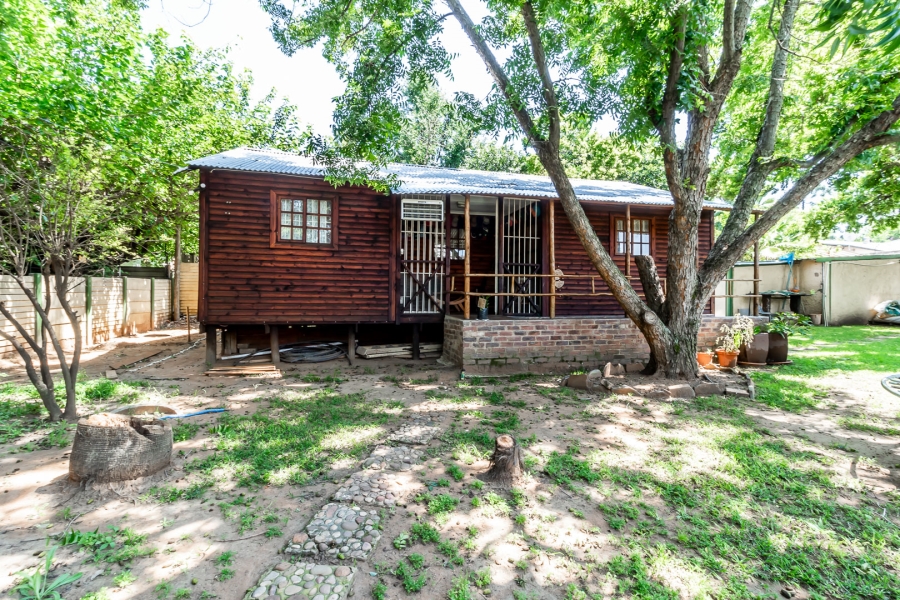 4 Bedroom Property for Sale in Rietfontein Gauteng