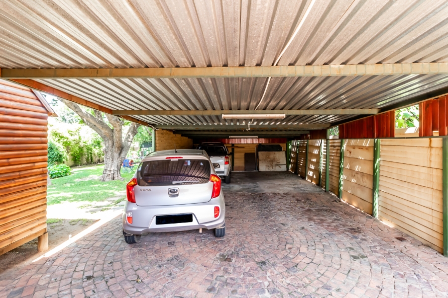 4 Bedroom Property for Sale in Rietfontein Gauteng