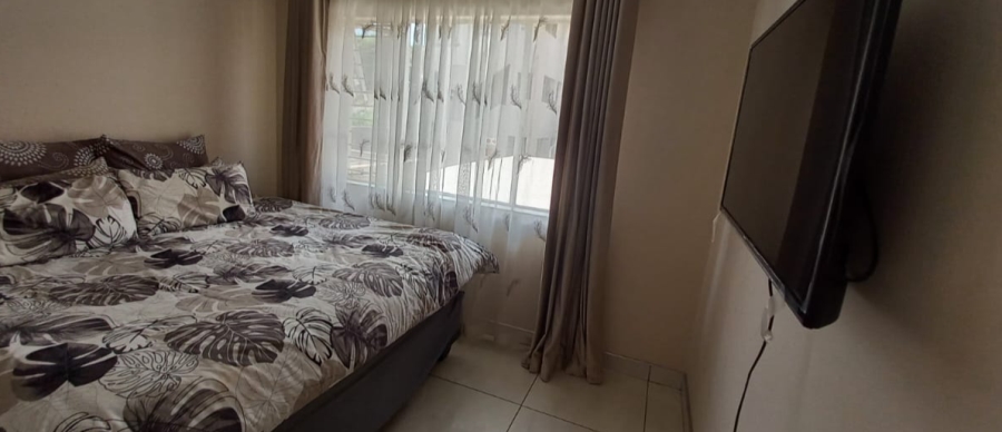 2 Bedroom Property for Sale in Linmeyer Gauteng