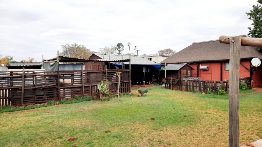 Commercial Property for Sale in Kameeldrift East Gauteng